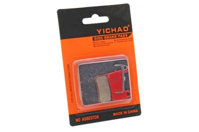 Колодки тормозные вело на дисковый тормоз YICHAO RB-D22 (красные, материал органика) (артикул 74413)