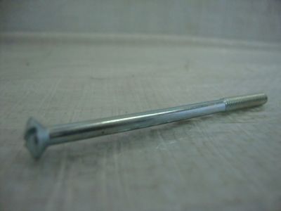 винт м4х65 щитка приборов